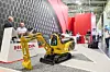 Ist er nicht süß, der Kleine: Mini-Bagger von Honda.