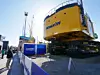 Auch das Hinterteil des Komatsu hat beeindruckende Dimensionen.