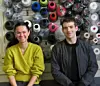 Die Entwickler des 4D Knit Dress: Sasha McKinlay (l.) and Danny Griffin im Self-Assembly Lab.