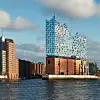 Die Unterhalts-, Glas- und Sonderreinigung in der Hamburger Elbphilharmonie und Laeiszhalle übernimmt weiterhin das Osnabrücker Familienunternehmen Piepenbrock.