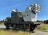 Die Energiewaffe zur Drohnenabwehr, montiert auf einem Militär-Lastwagen.