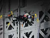 Testwand im DroneHub mit modularen Bauelementen für Versuche mit fliegenden Baurobotern.