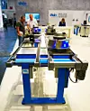 Automatica 2025: Dass man auch ganz alten Technologien noch neue Tricks beibringen kann, zeigt Stein Automation mit diesem flexiblen Transportsystem.