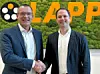 Matthias Lapp (rechts) übergibt seine Rolle als CEO EMEA an Michael Seddig und konzentriert sich auf den Vorstandsvorsitz der Lapp Gruppe.