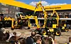 Baumaschinen-Choreografie bei JCB,