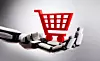Bild zeigt ein rotes Einkaufwagensymbol auf einer geöffneten Roboterhand