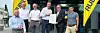 Rubix ist Official Partner von Festo (v.l.n.r.):
Joel Ackle, Michael Gschwendtner, beide Festo,
Günther Zettl, Category Director Rubix, Tomislav
Babic, Leitung KAM Distribution Festo, Jochen
Diehm, Managing Director Rubix, Thomi Antener,
Mitglied der Geschäftsleitung Rubix Switzerland.