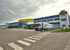 Das Edeka Nordfrische Center in Lüttow-Valluhn war beim Neubau bereits auf weiteres Wachstum aus-gelegt. Mit der Integration von zwei Pick-it-Easy Robots setzt Edeka den nächsten Schritt.